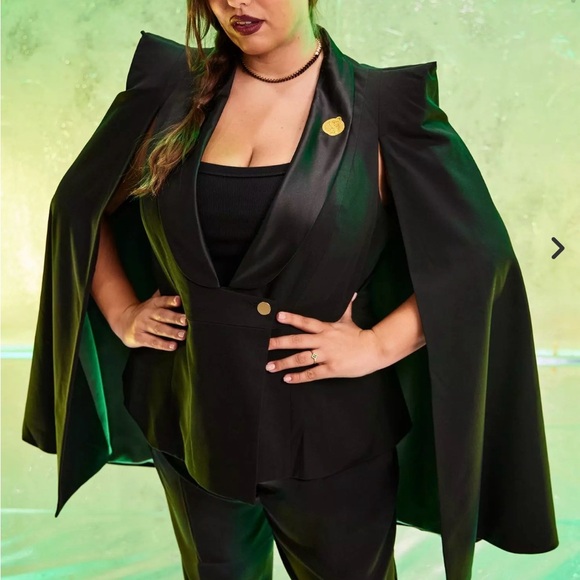 Her Universe Wicked Black Cape Blazer - Picture 4 of 4